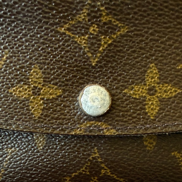 Louis Vuitton Emilie Monogram Wallet green - Picture 15 of 16